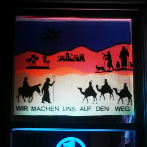 1. Adventfenster
