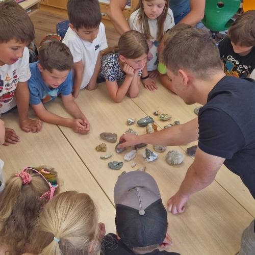 C
